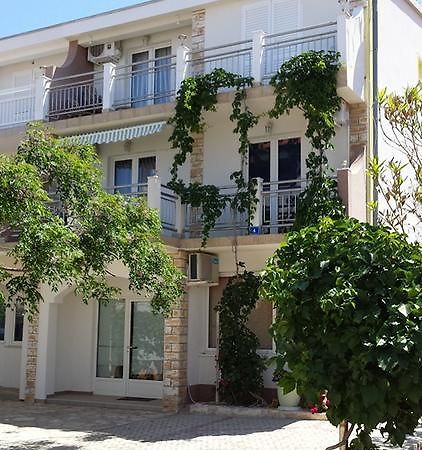 Apartments Ivi Vir Kültér fotó